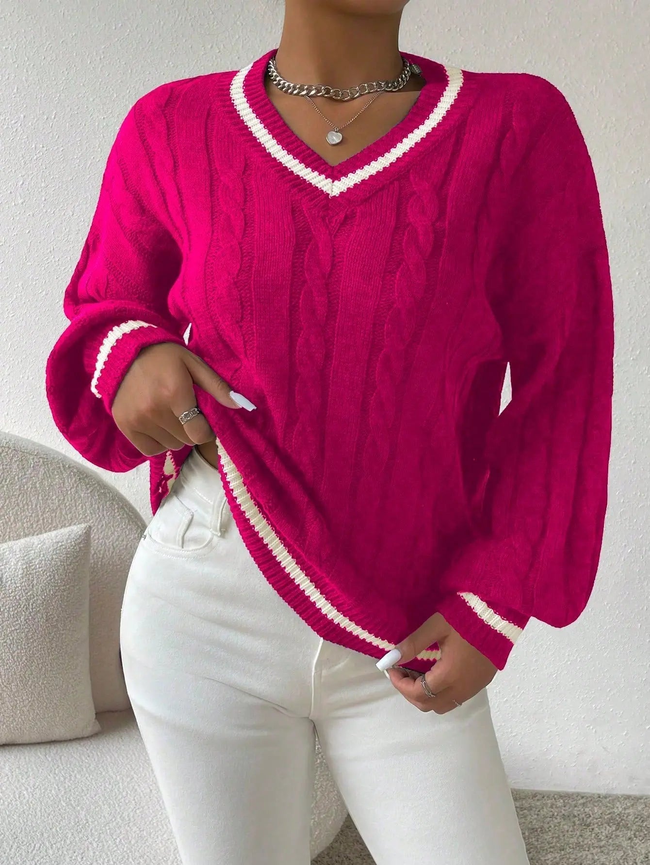 Freja | Gestreiftes Kabelstrickpullover Mit V Neck Zendoo.de