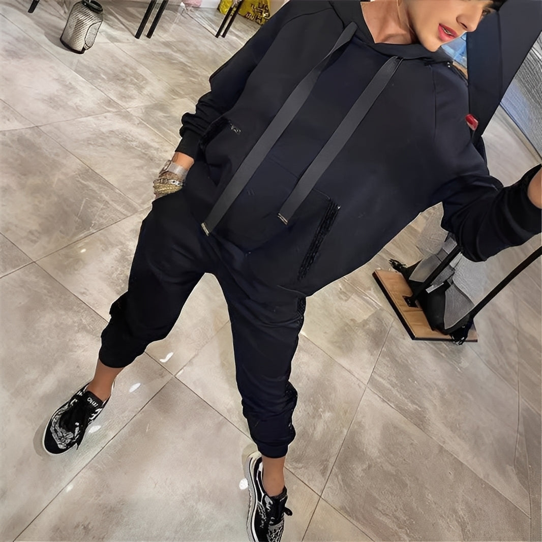 Damen Kapuzenpullover Set aus Pullover und Hose Elegantes Design