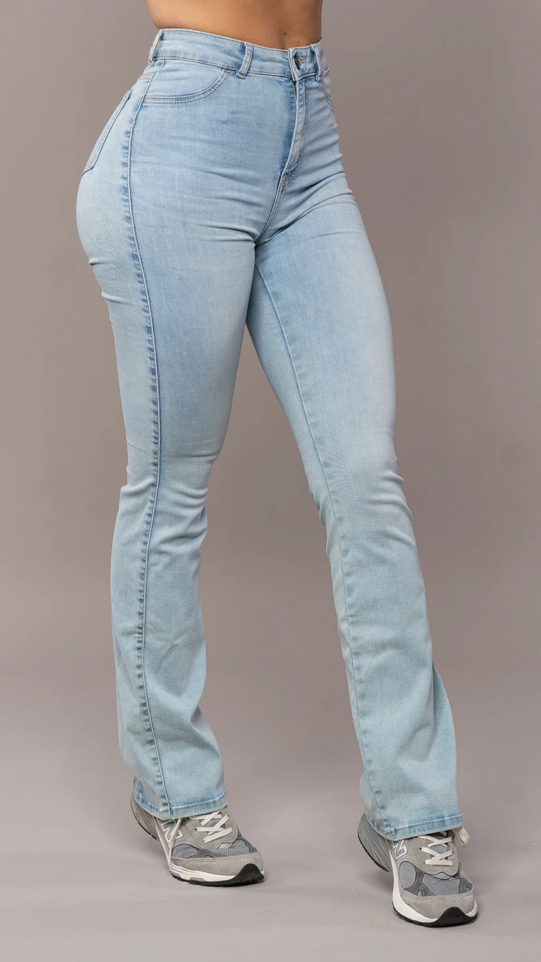 Damen Jeans Ausgestellter Beinverlauf