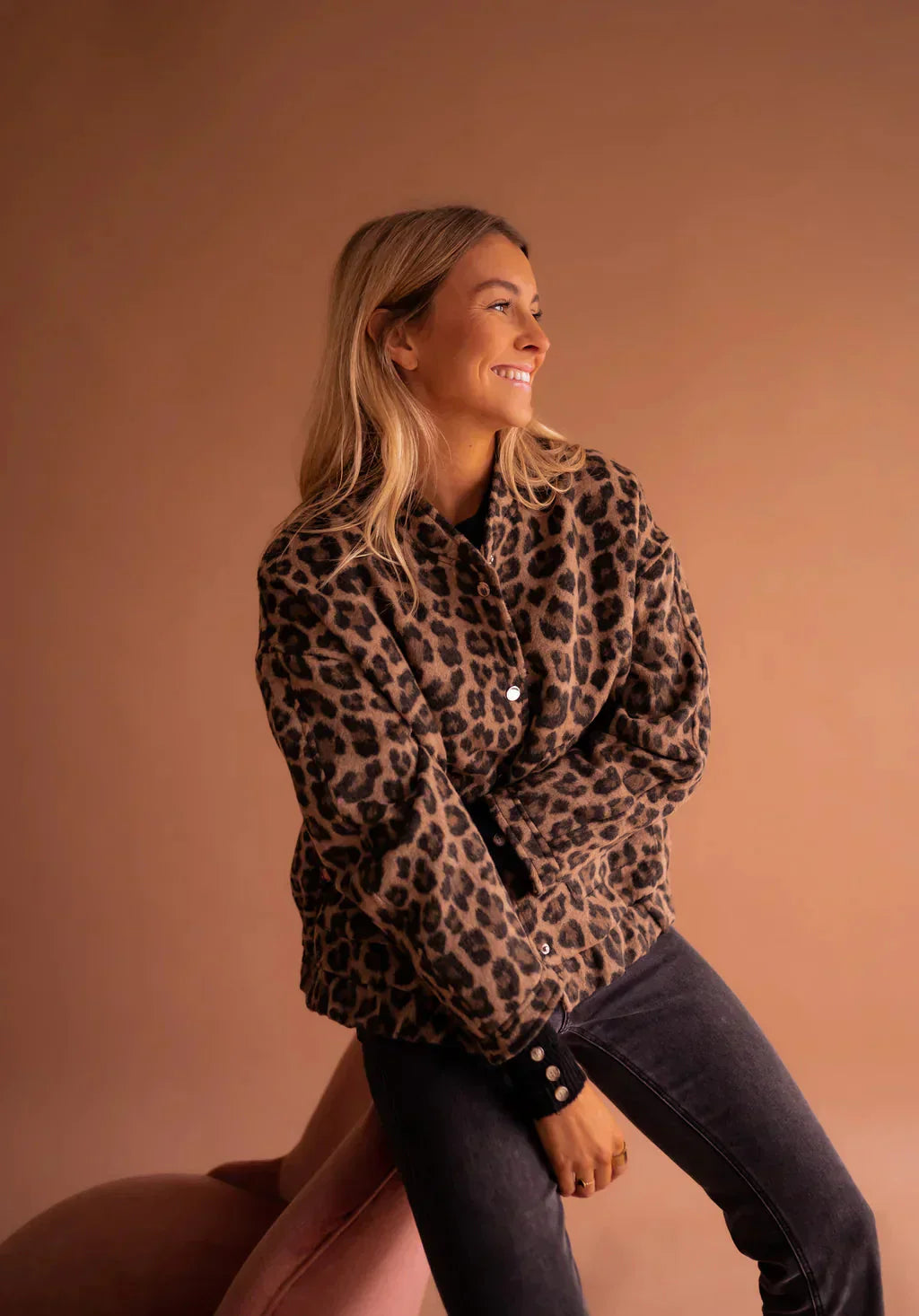Damenschwarz Leopard-Print Jacke