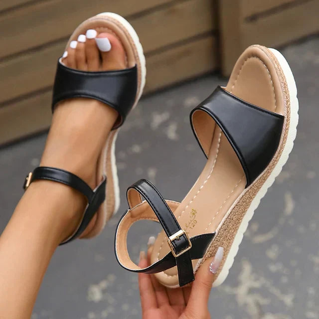 Damen Sandalen Leichter Keilabsatz Schnalle Beige
