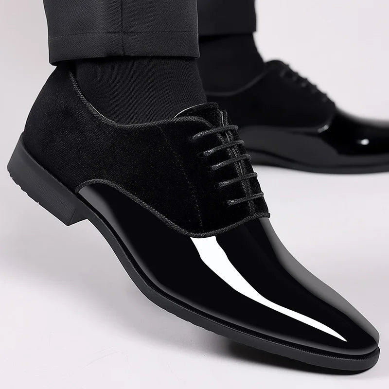 Herren Lack-Oxford Schuhe Samt Glanz