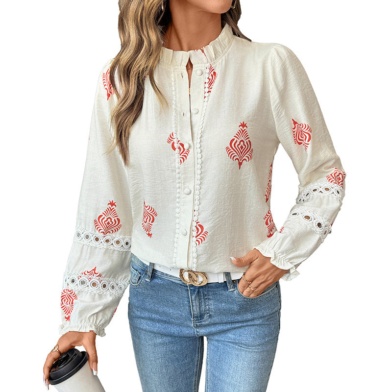Damenbluse mit Stickerei und Rüschendetails