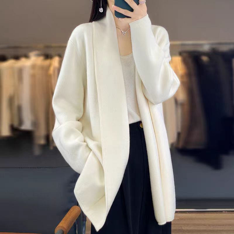 Damen Strickjacke mit Bindegürtel und Taschen Norvielle