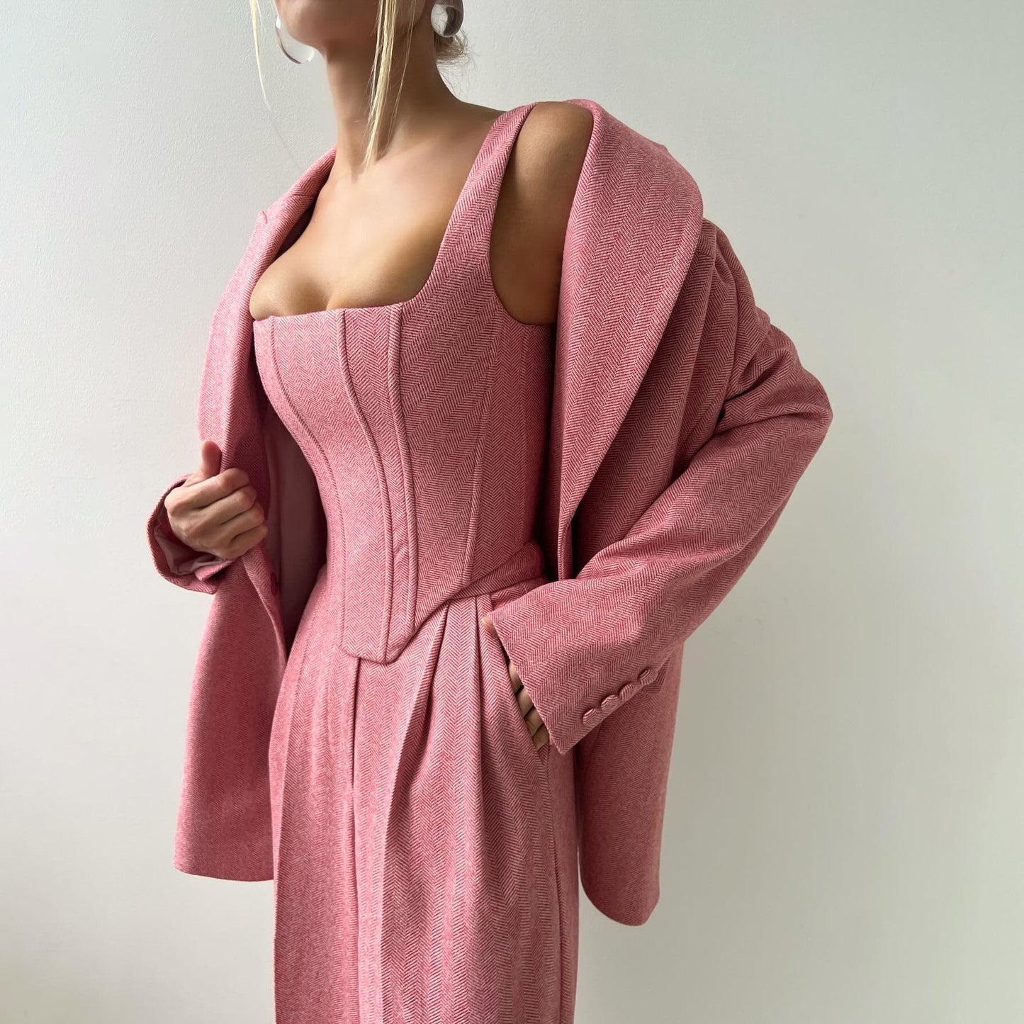 Damen Anzug-Set Zweiteilig Tailliertes Oberteil Geraute Hose Norvielle