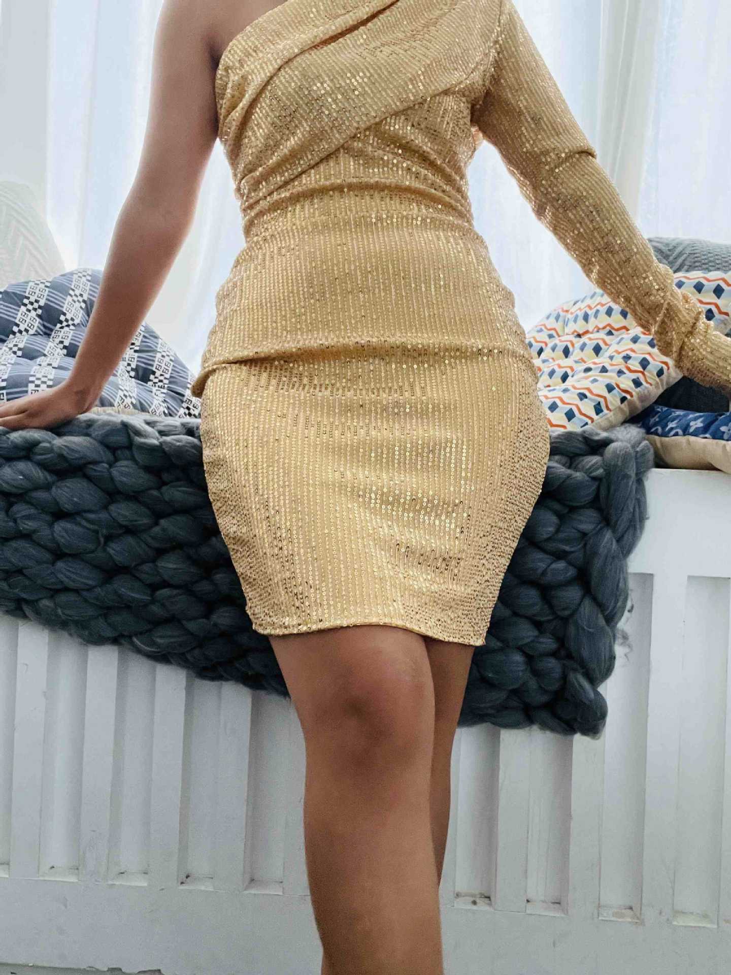 Damen Minikleid Asymmetrisch Kristallverzierung