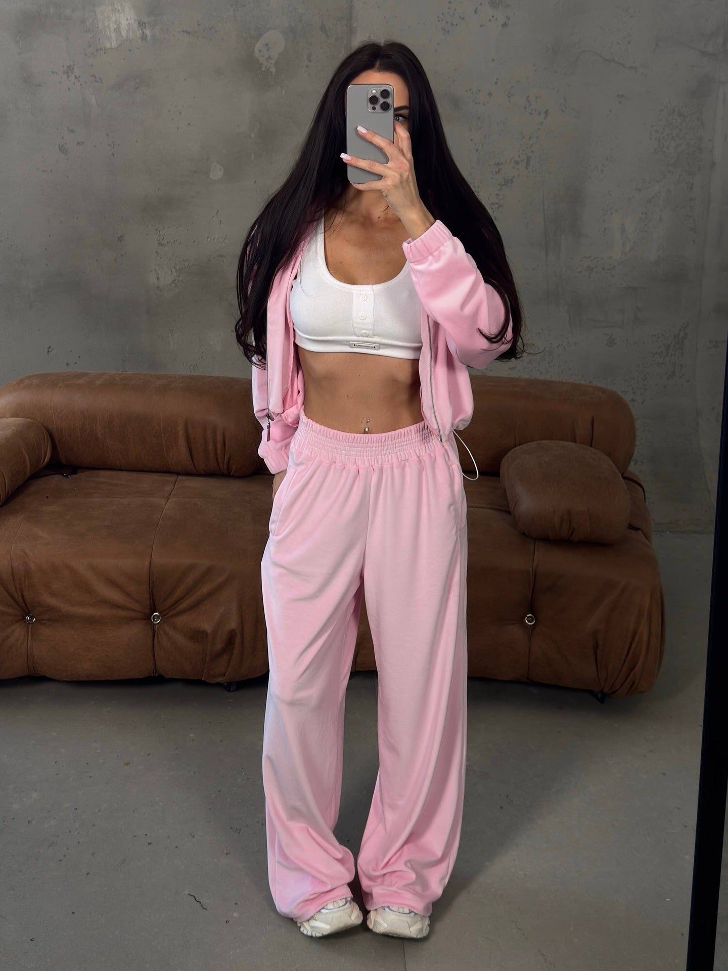 Damen Velours-Loungewear-Anzug Cropped Oberteil Weite Hose Norvielle