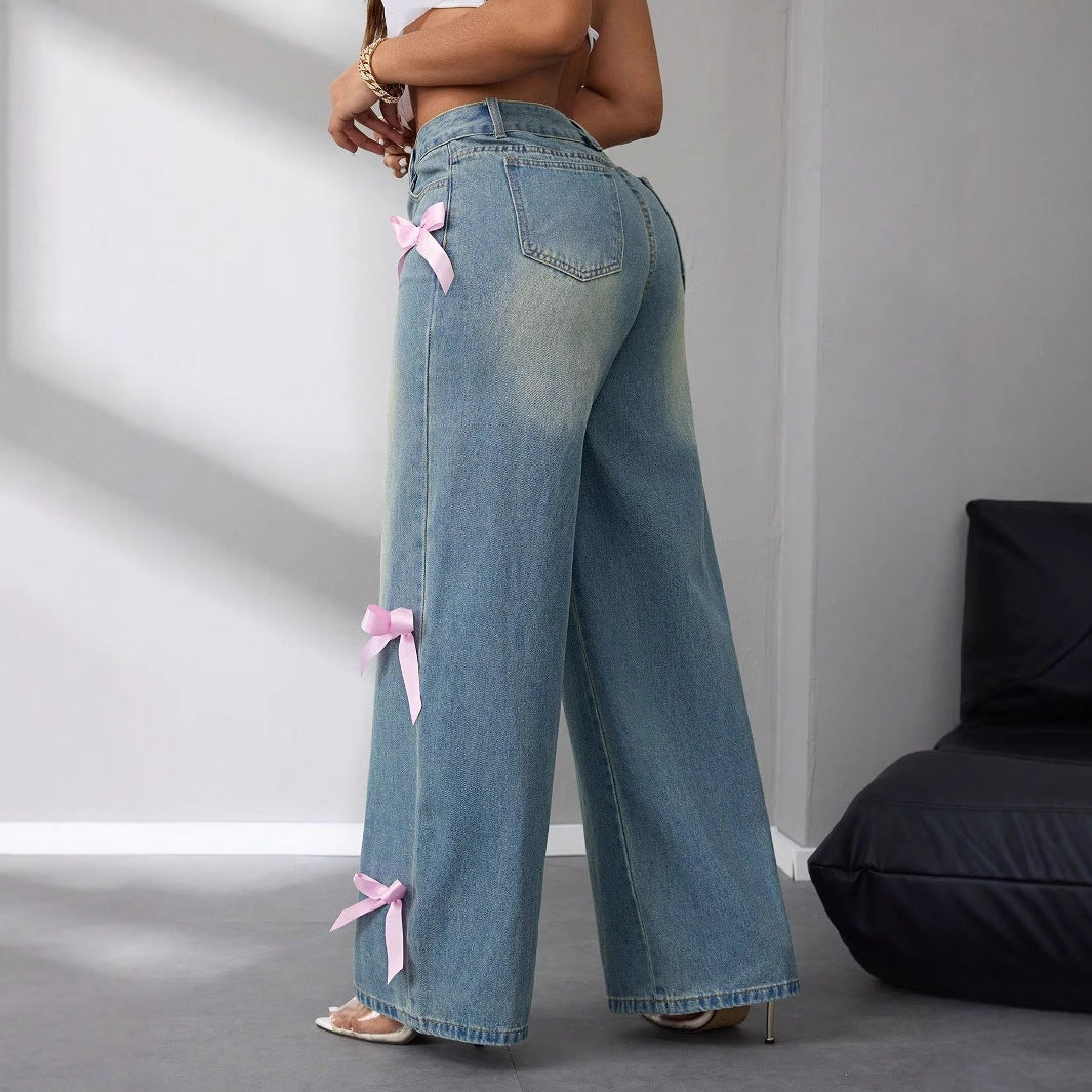 Damen High-Waist Jeans Weite mit Schleifenapplikationen