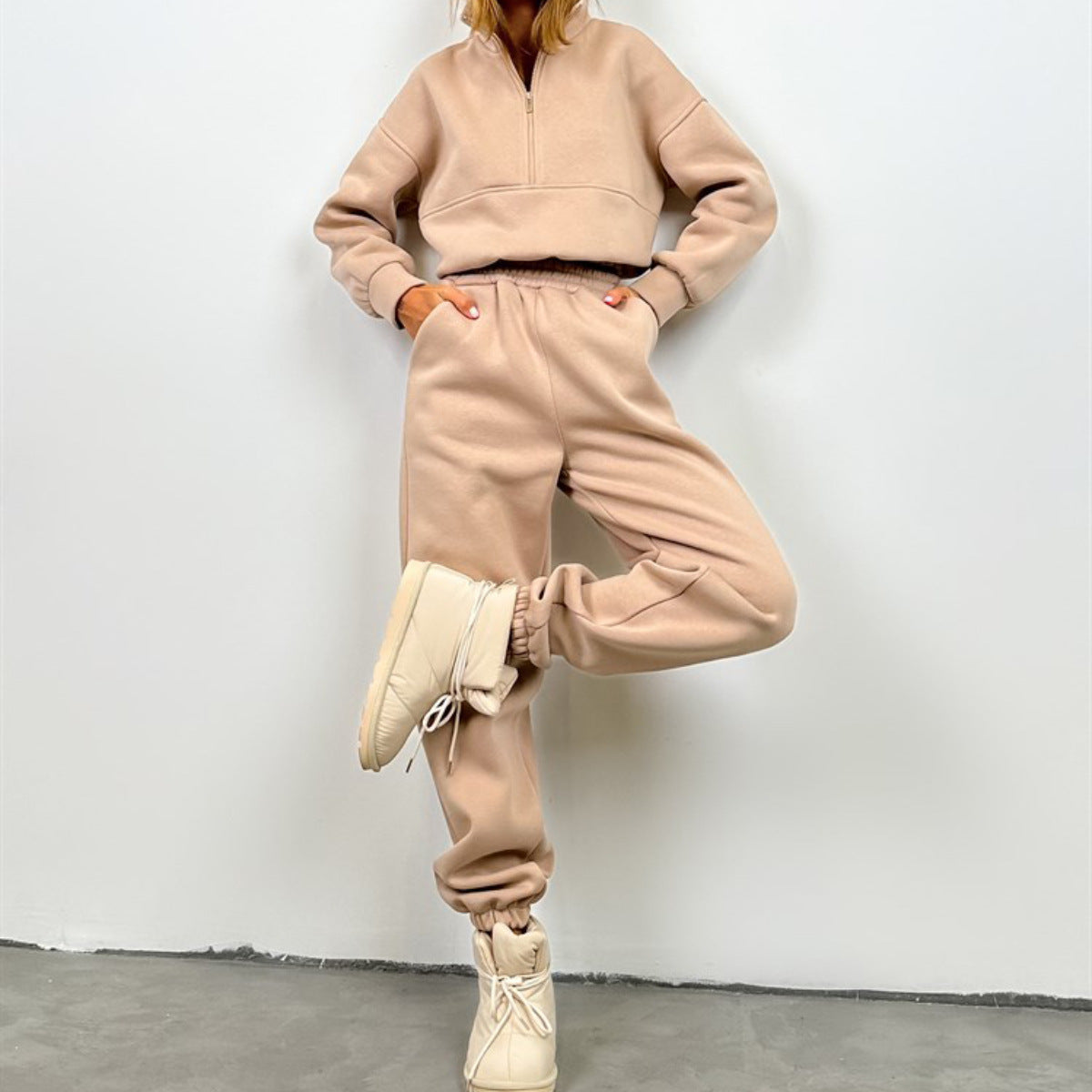 Damen Sweatpants Hochkragen Reißverschluss Norvielle