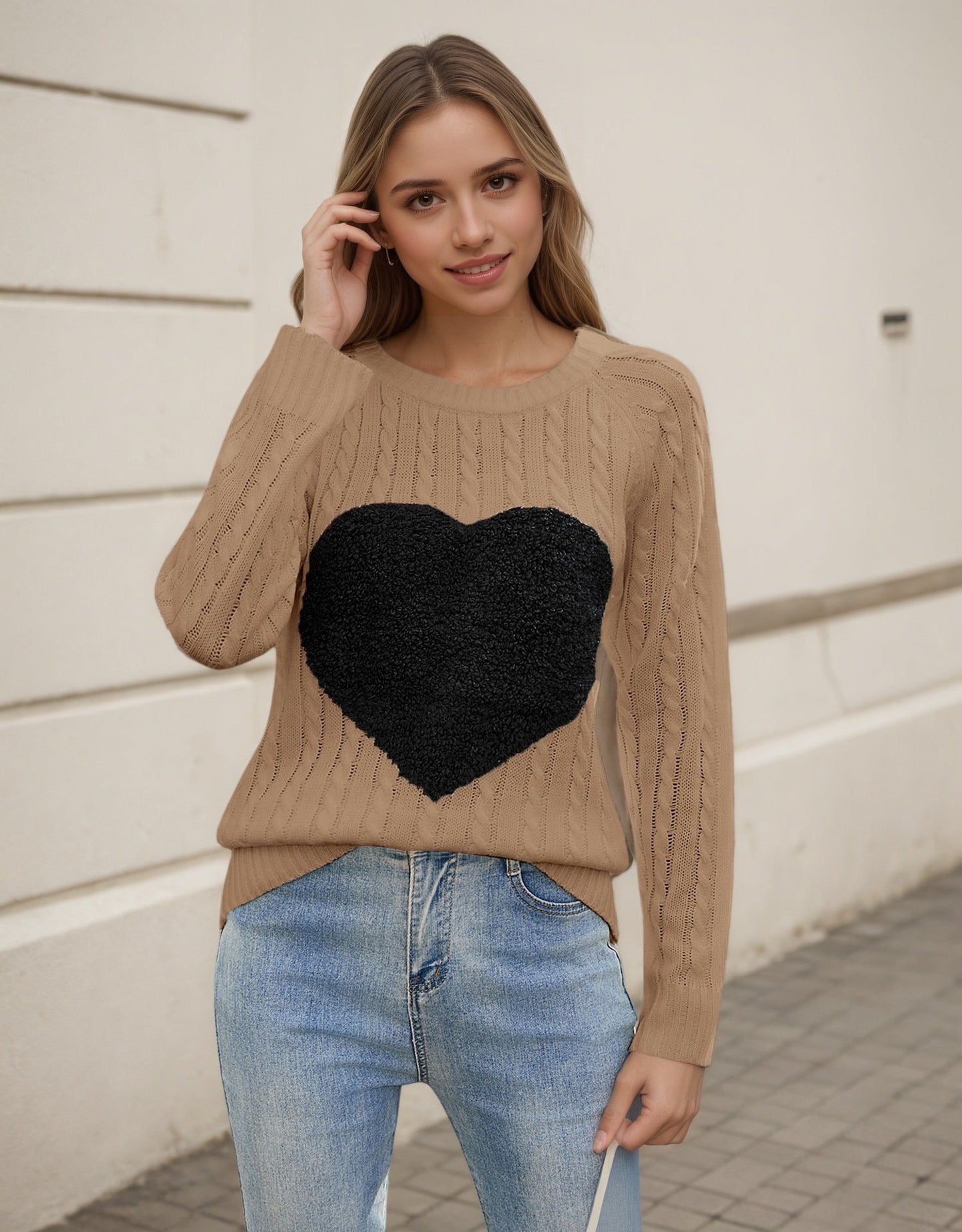 Damen Strickpullover Herz-Applikation Luftige Maschenstruktur