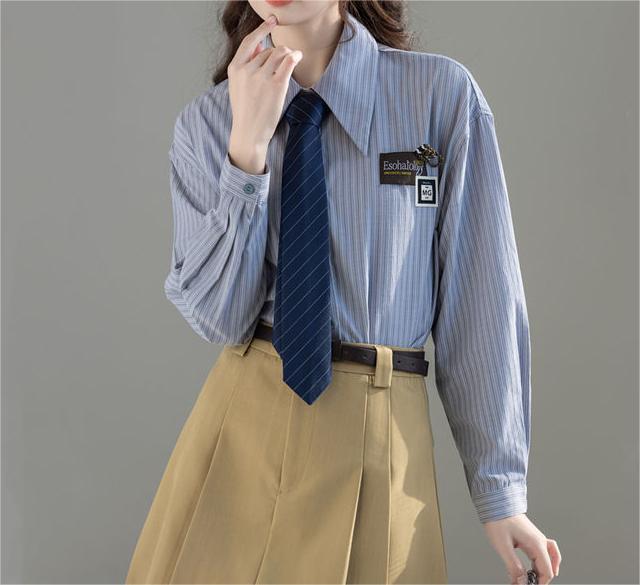 Damen Klassische Bluse Gestreift Moderner Kragen Weiß