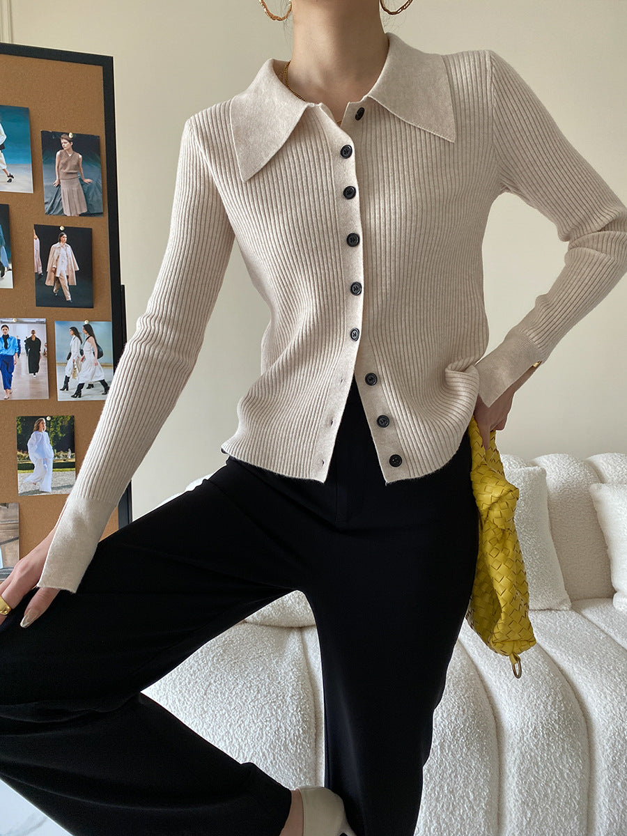 Damen Strickpullover mit Hemdkragen und Knöpfen Beige