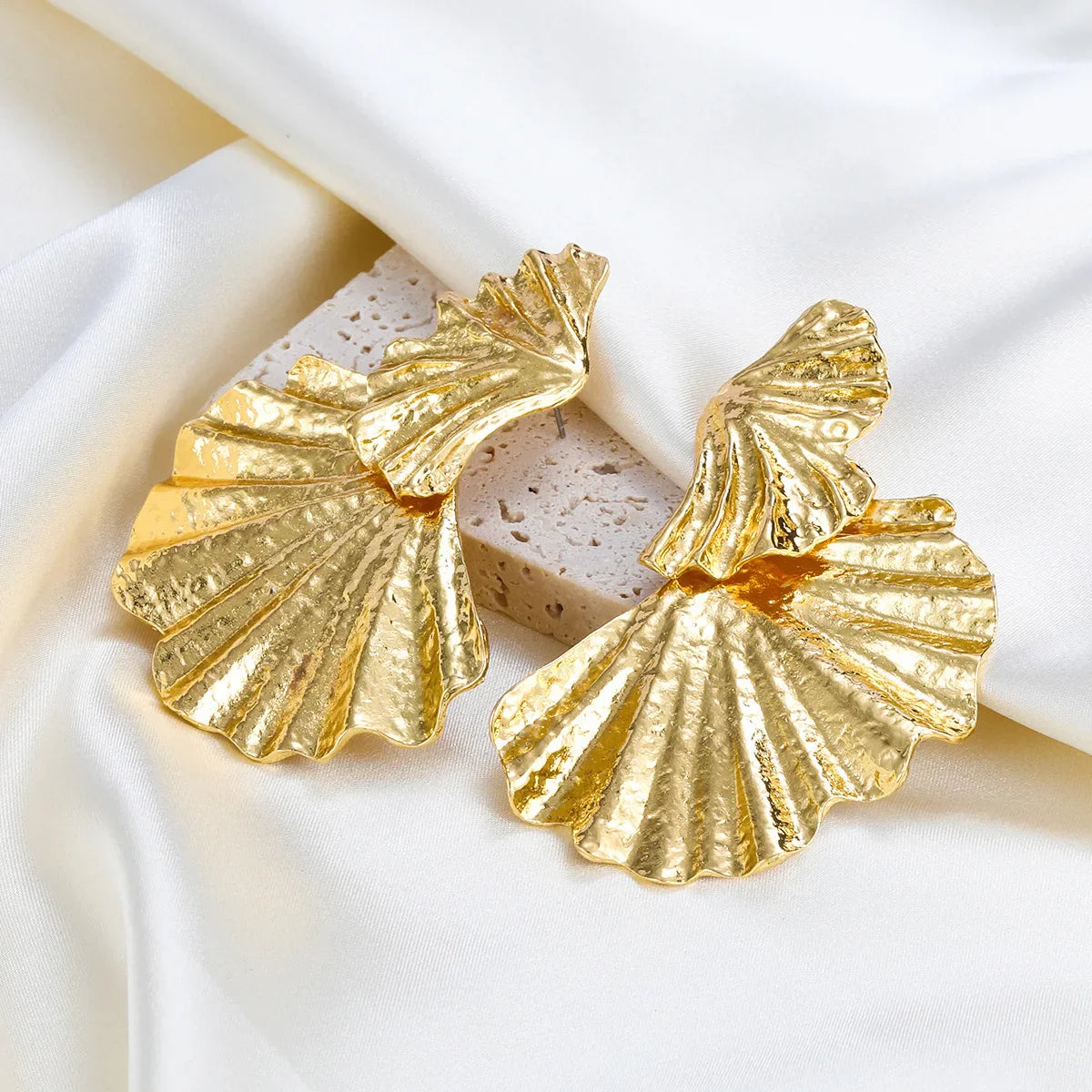 Aurelia Damen Statement-Ohrringe Gold Silber