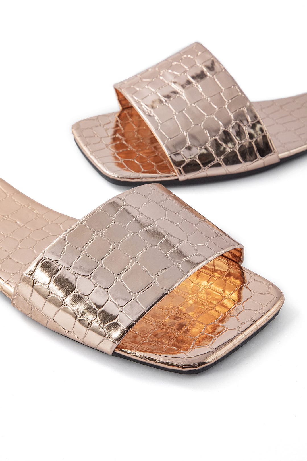 Damen Slides Metallic Krokodil Leder Optik