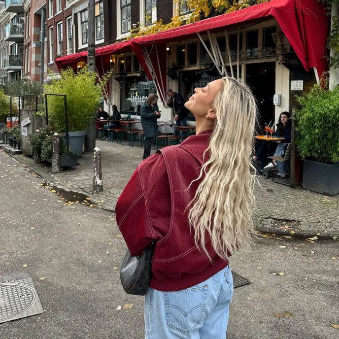 Damen Oversized Jacke Roter Reißverschluss