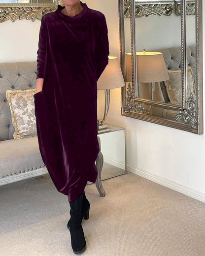 Elegantes Damen Samtkleid Mit Bauchabdeckung