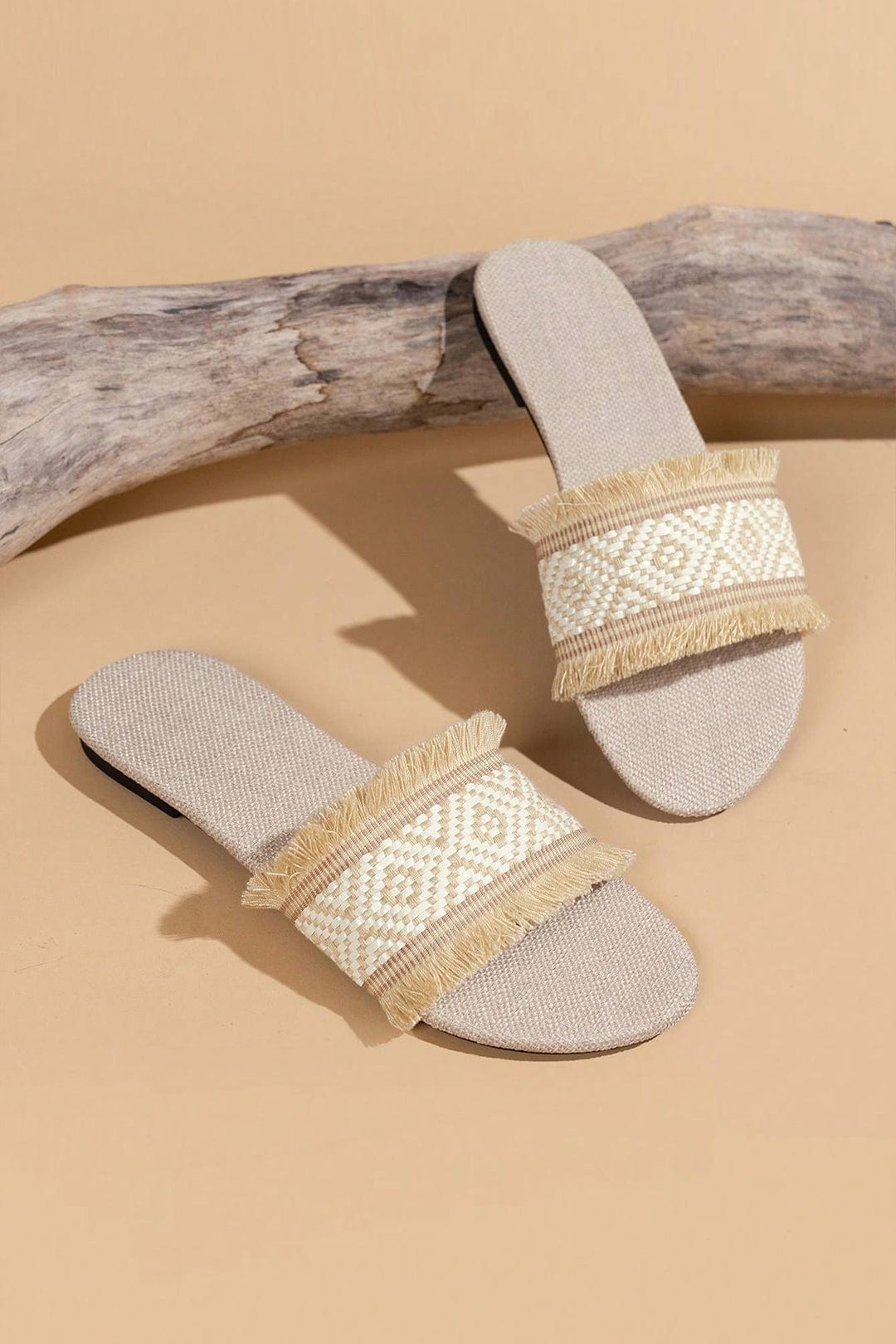 Strand-Sandalen mit Fransen