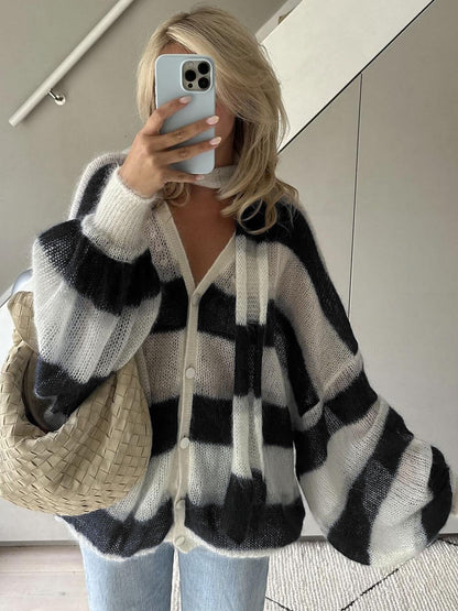 Gestreifter Damen Strickcardigan