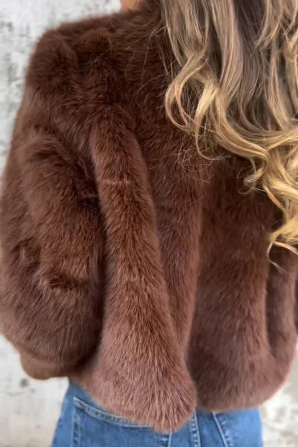Damen Kunstpelzjacke Rollkragen Reißverschluss