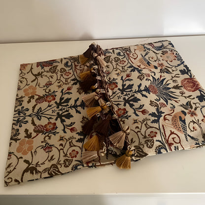 Tischläufer Jacquard Blumen Vogel Muster