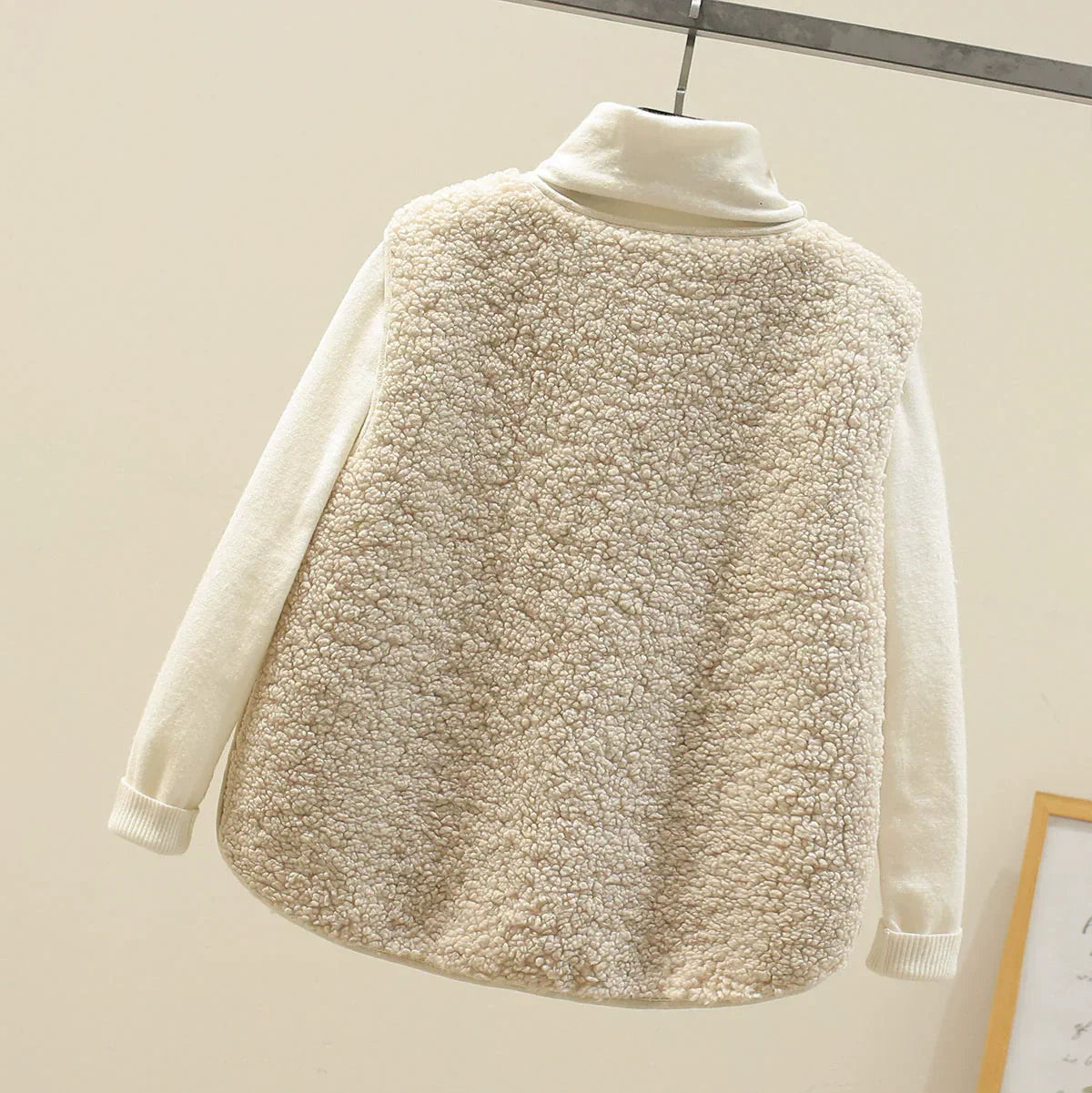Damen Teddyweste Relaxed Fit V-Ausschnitt