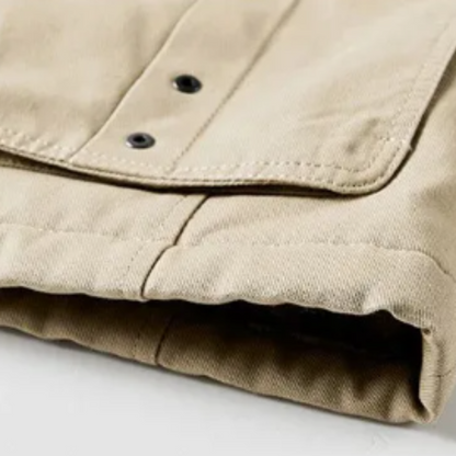 Gepolsterte Damen Winterjacke Isoliert