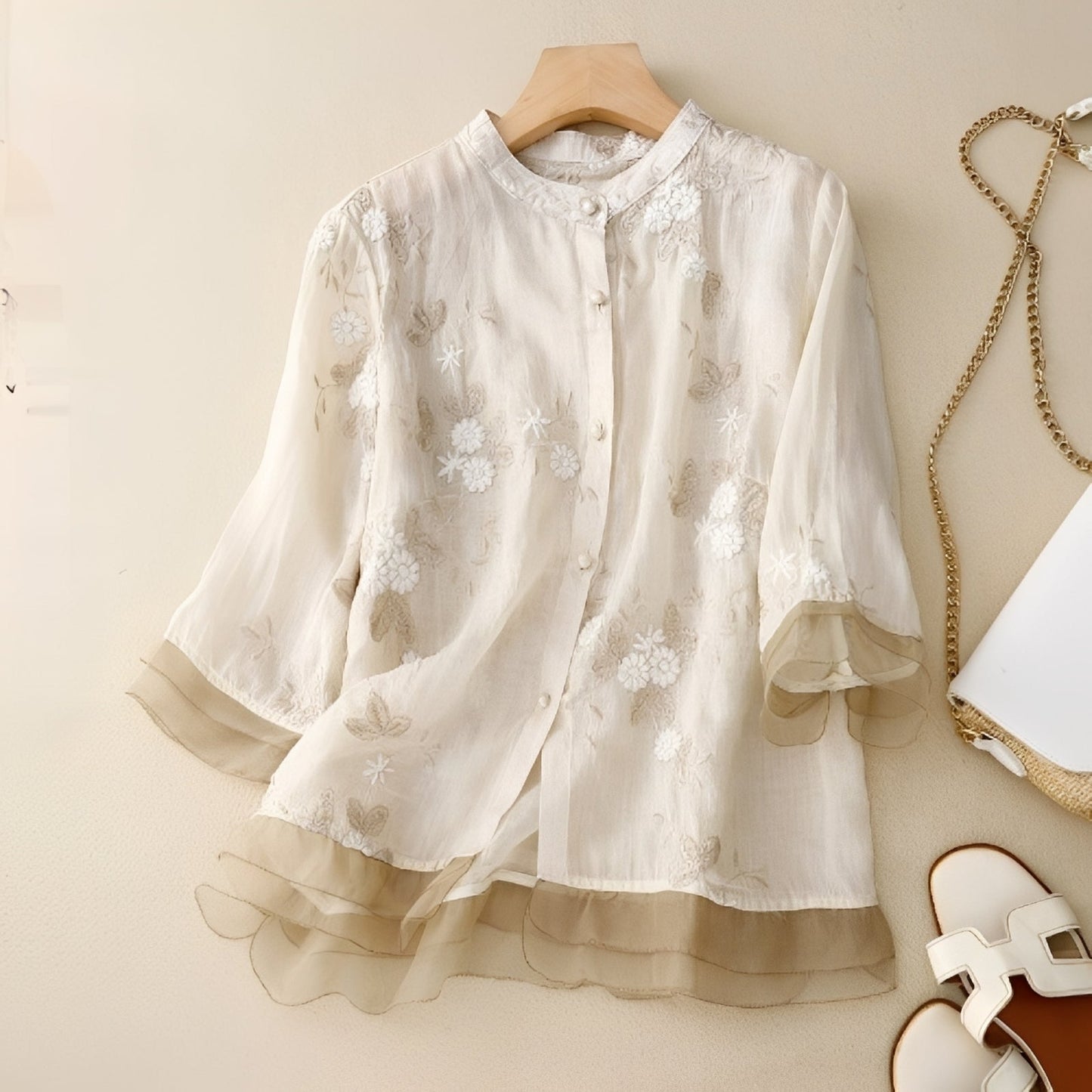 Elegante Damenbluse Gestickte Blumen Weiss