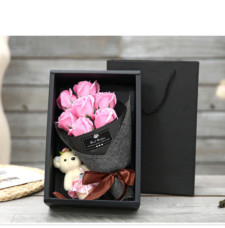 Ewiger Rosenstrauß Duftig