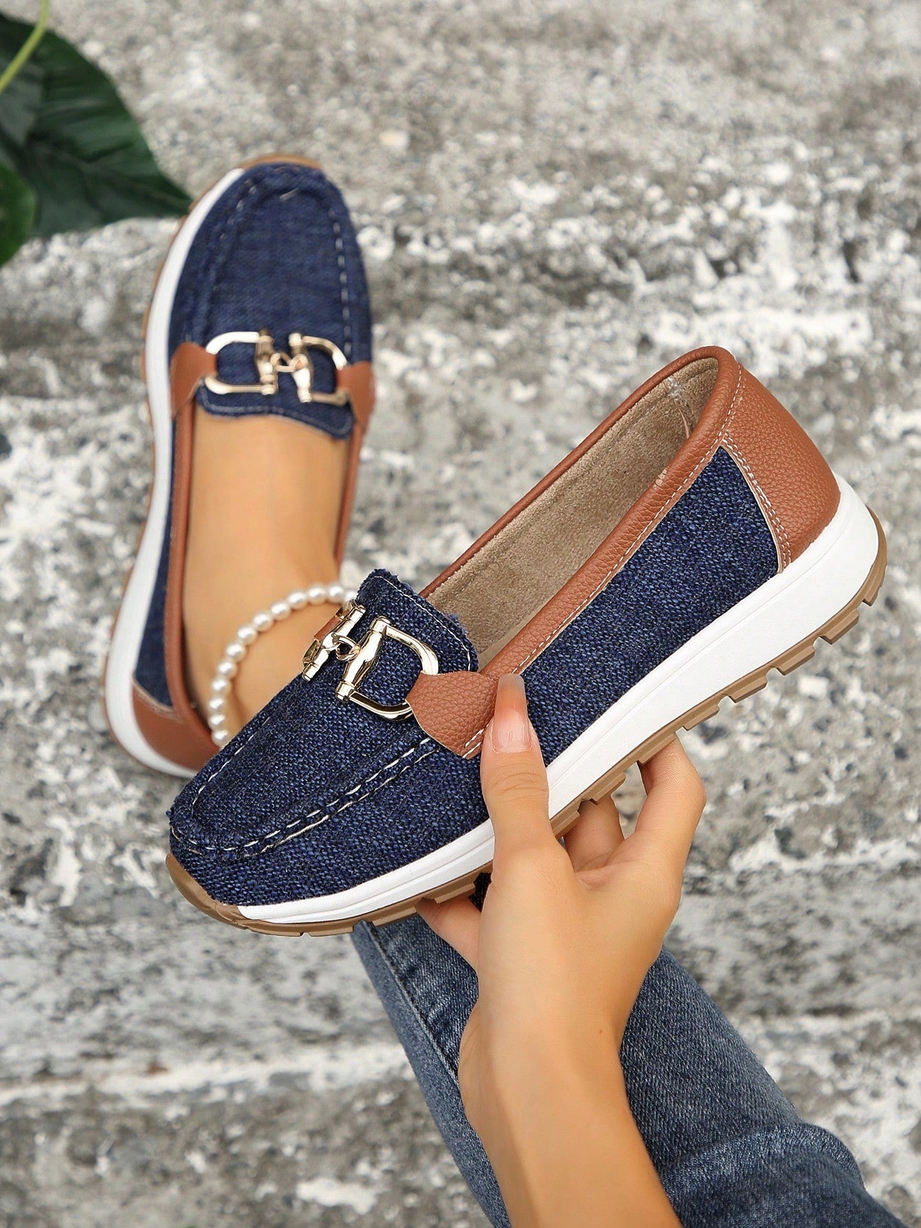 Damen Loafers Elegantes Metalldesign