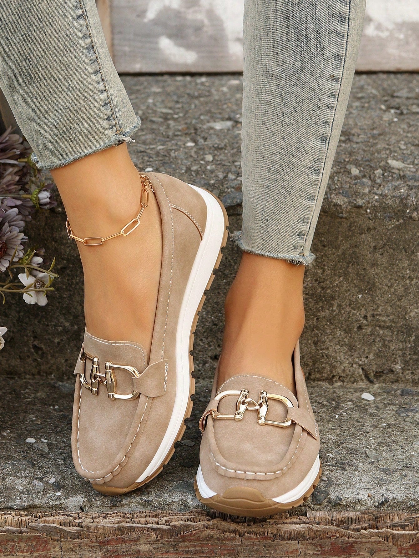 Damen Loafers Elegantes Metalldesign