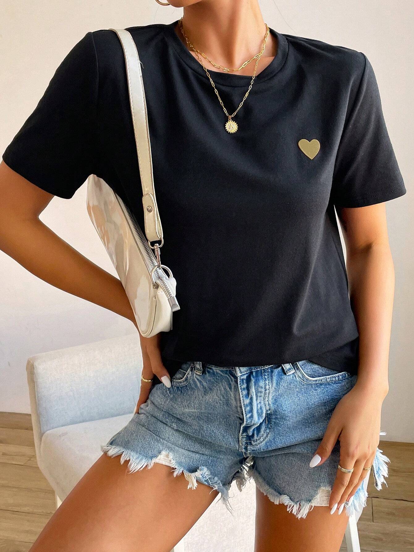 Damen T-Shirt mit Herz-Detail Minimalistisch Weiss