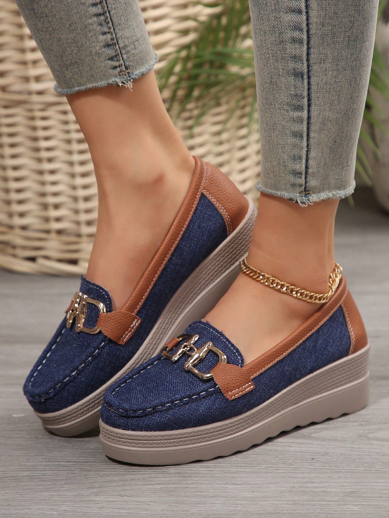 Damen Loafers Elegantes Metalldesign