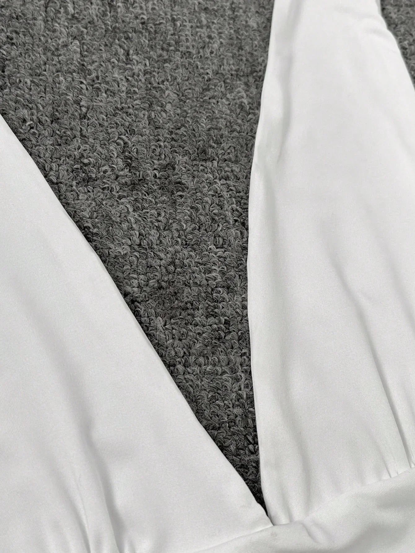 Damen Minikleid Halterneck Schwingrock Figurbetont