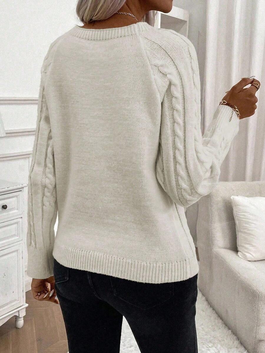 Clara Damenpullover Knopfdetails Zopfmuster