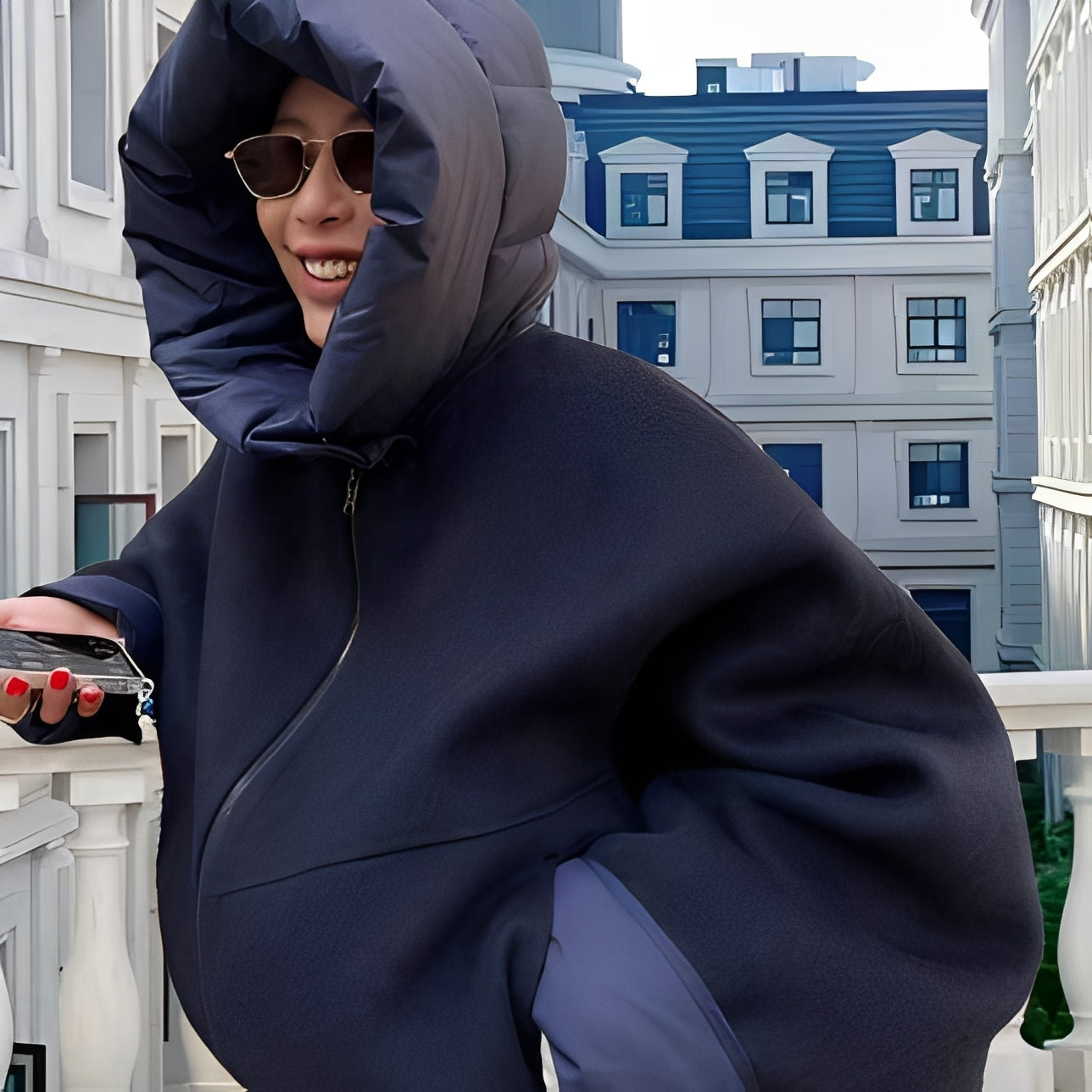 Damen Wolljacke Locker Sitzend Mit Kapuze