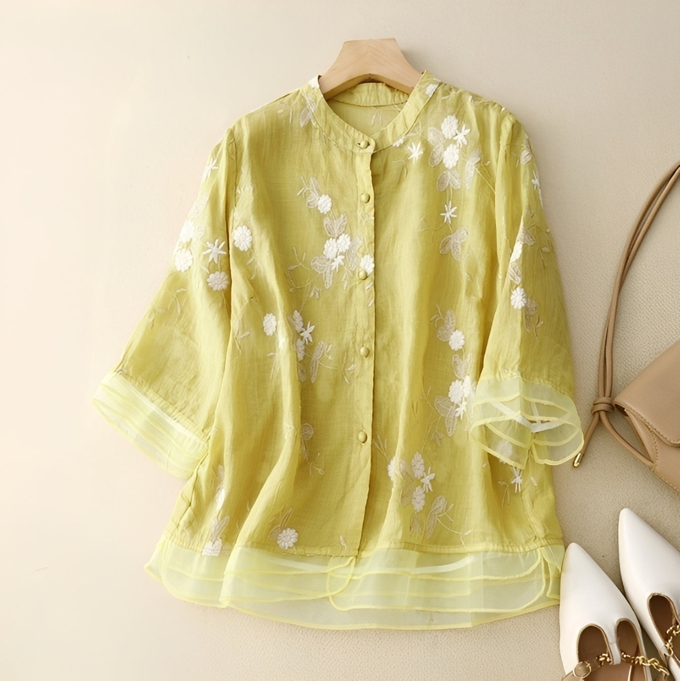 Elegante Damenbluse Gestickte Blumen Weiss
