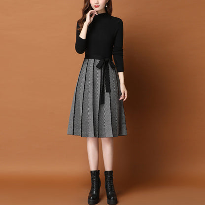 Damen Strickkleid Tailliertes Oberteil Schwingender Rock Norvielle