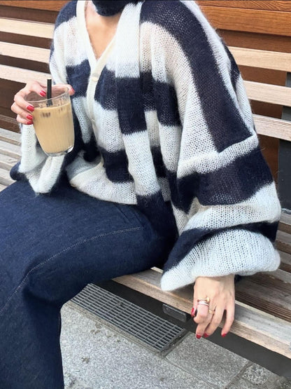 Gestreifter Damen Strickcardigan
