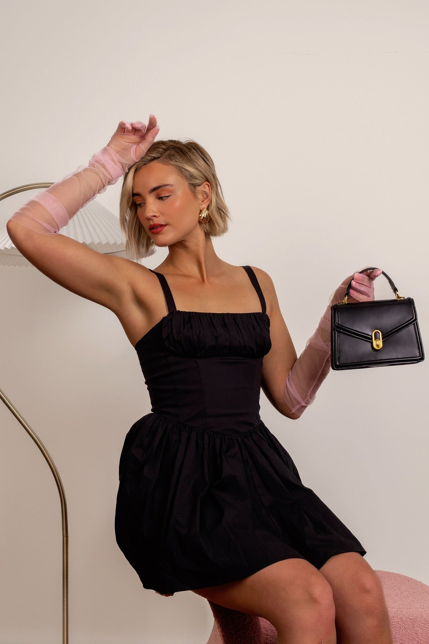 Damenhandtasche Strukturiert Leder -Handle Goldfarben
