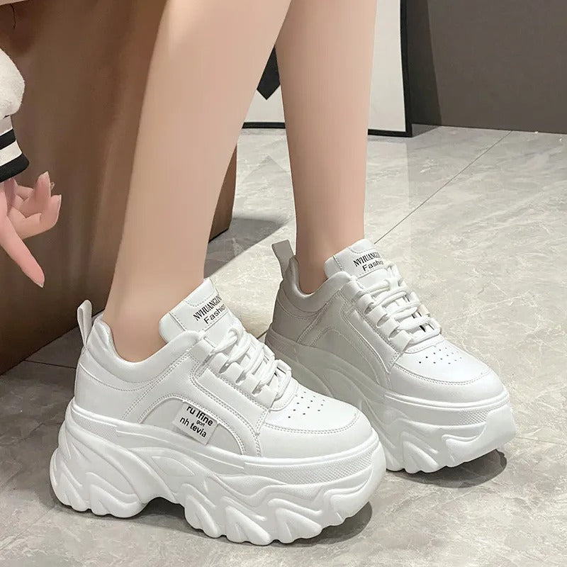 Norvielle Damen Plateau Sneaker Bequem