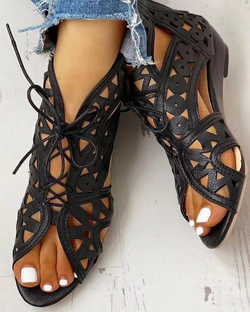 Damen Flache Sandalen Cutouts Leder Schwarz - Norvielle