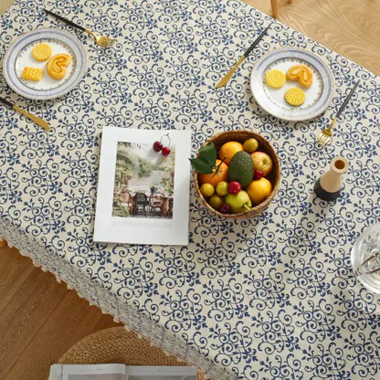 Gemusterte Tischdecke im Landhausstil - Norvielle