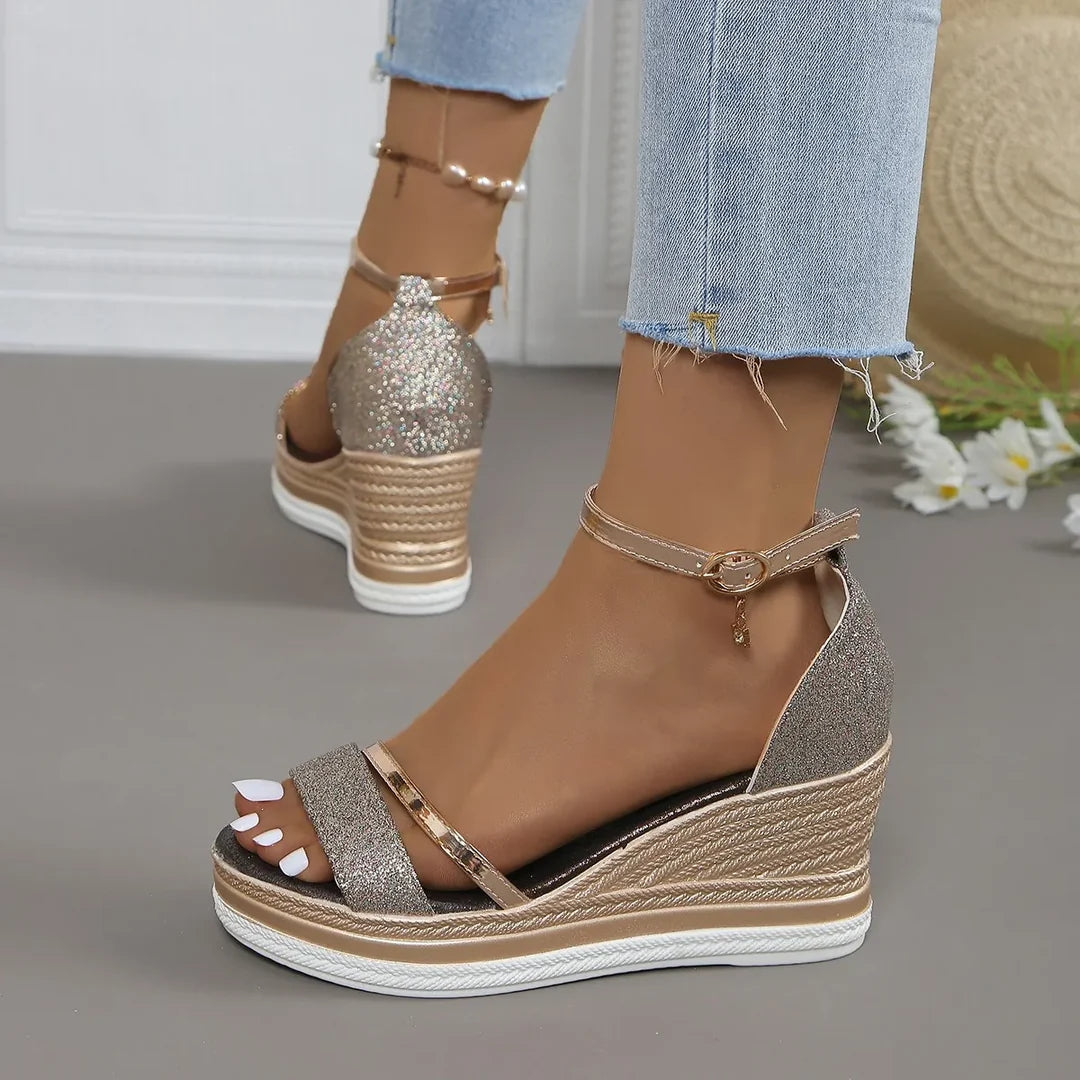 Damen Plattform Keilabsatz Riemen Sandalen - Norvielle
