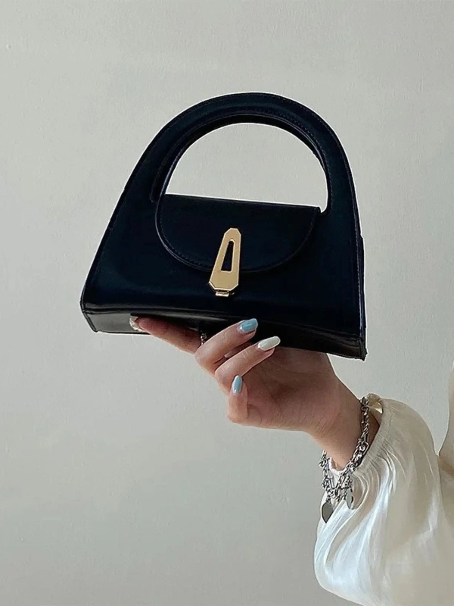 Dagmar Damen Mini Schultertasche Leder