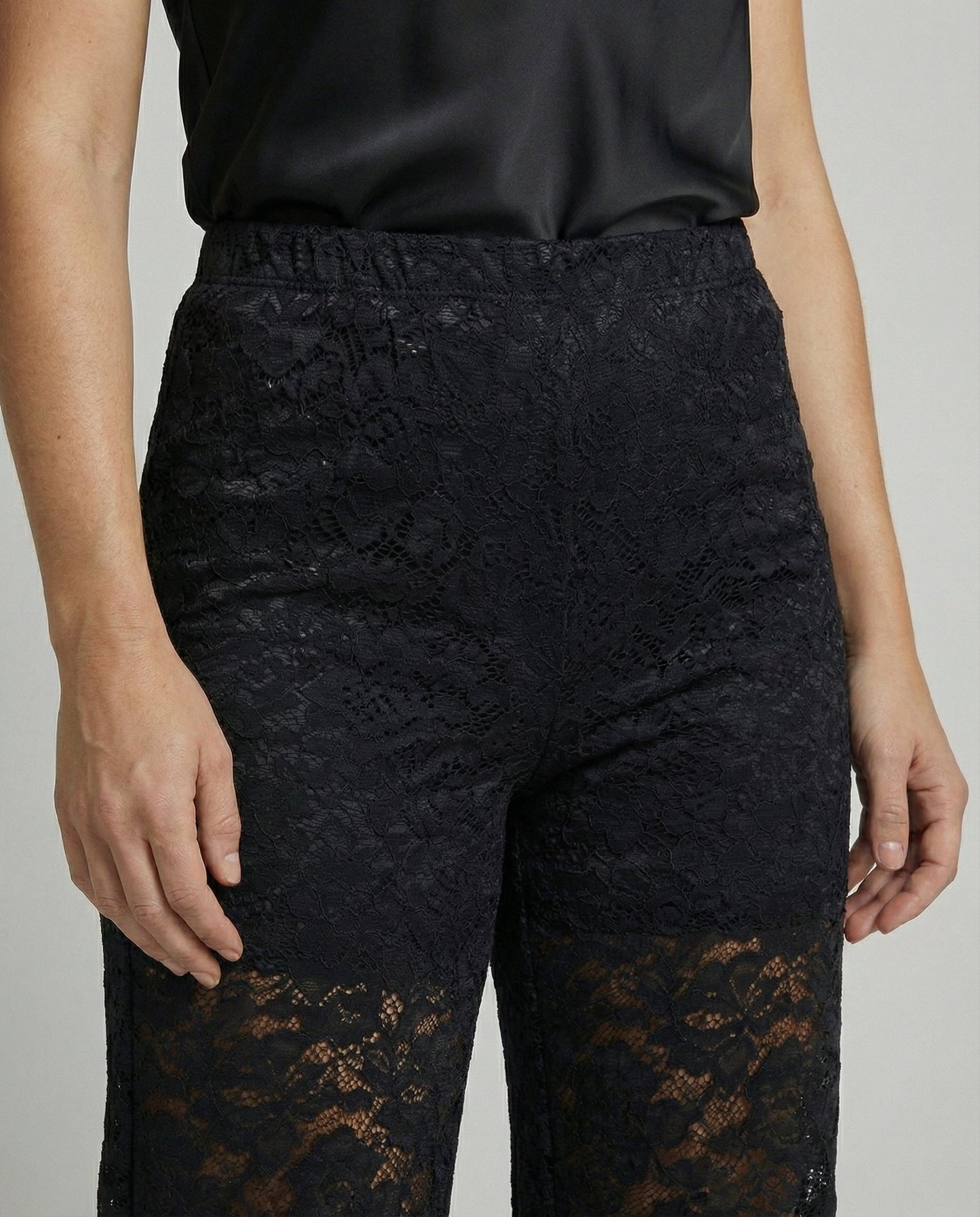 Damen Spitzenhose Elegante