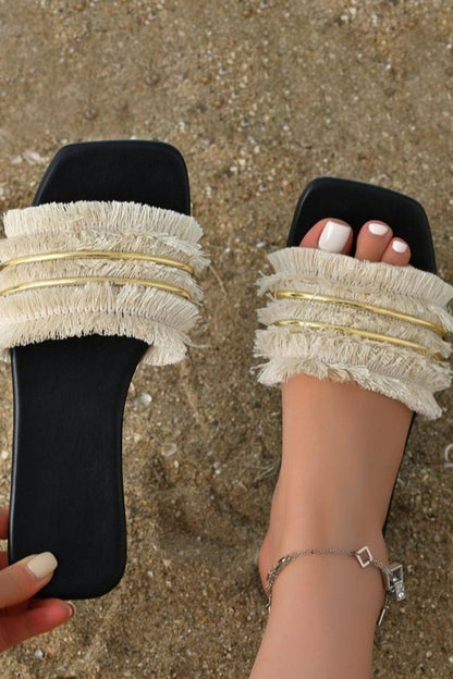 Damen Slides Mit Fransen Detail Sommerlich