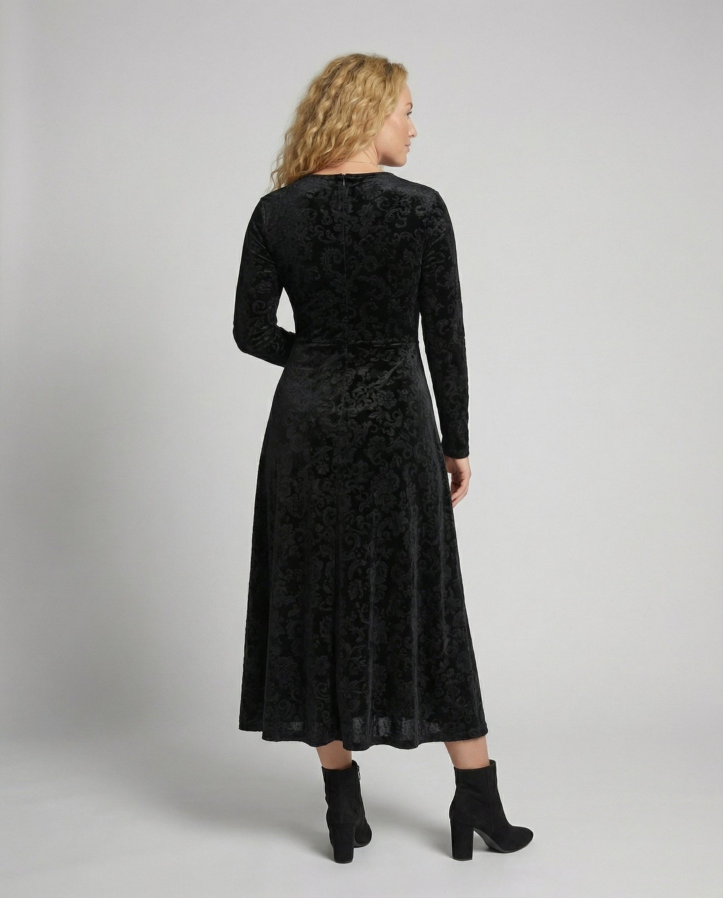 Figurformendes Ausgestelltes Damenkleid