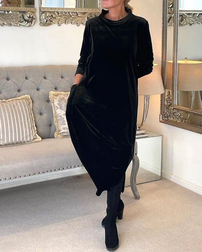 Elegantes Damen Samtkleid Mit Bauchabdeckung