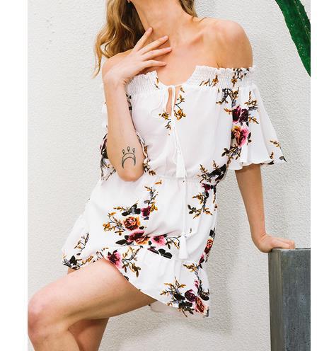 Damen Off-Shoulder-Playsuit Florales Design Rüschendetails