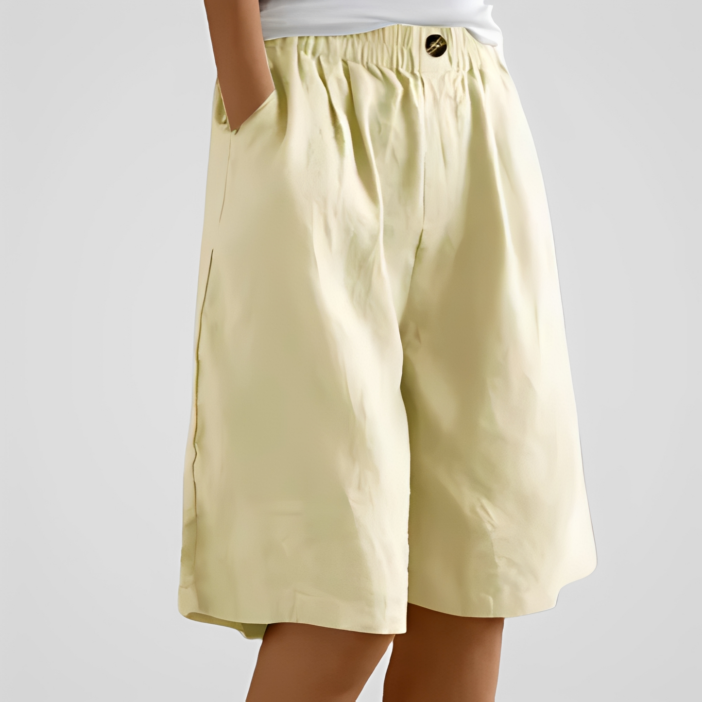Damen Shorts Locker geschnittene Sommerhose Leicht Beige - Norvielle